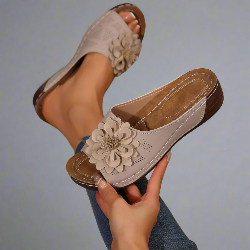 Jolanda | Elegantes Sandalias Ortopédicas con Motivo Floral