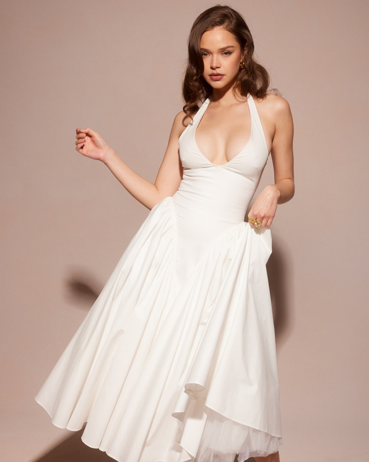 Monroe – Vestido Midi Rojo de Estilo Icónico