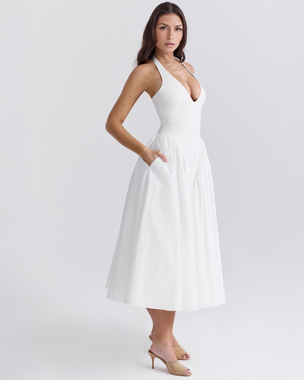 Monroe – Vestido Midi Rojo de Estilo Icónico