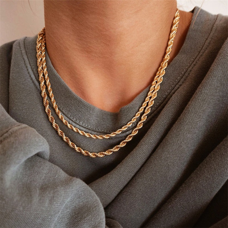 Riza™ | Collar con diseño de cuerda