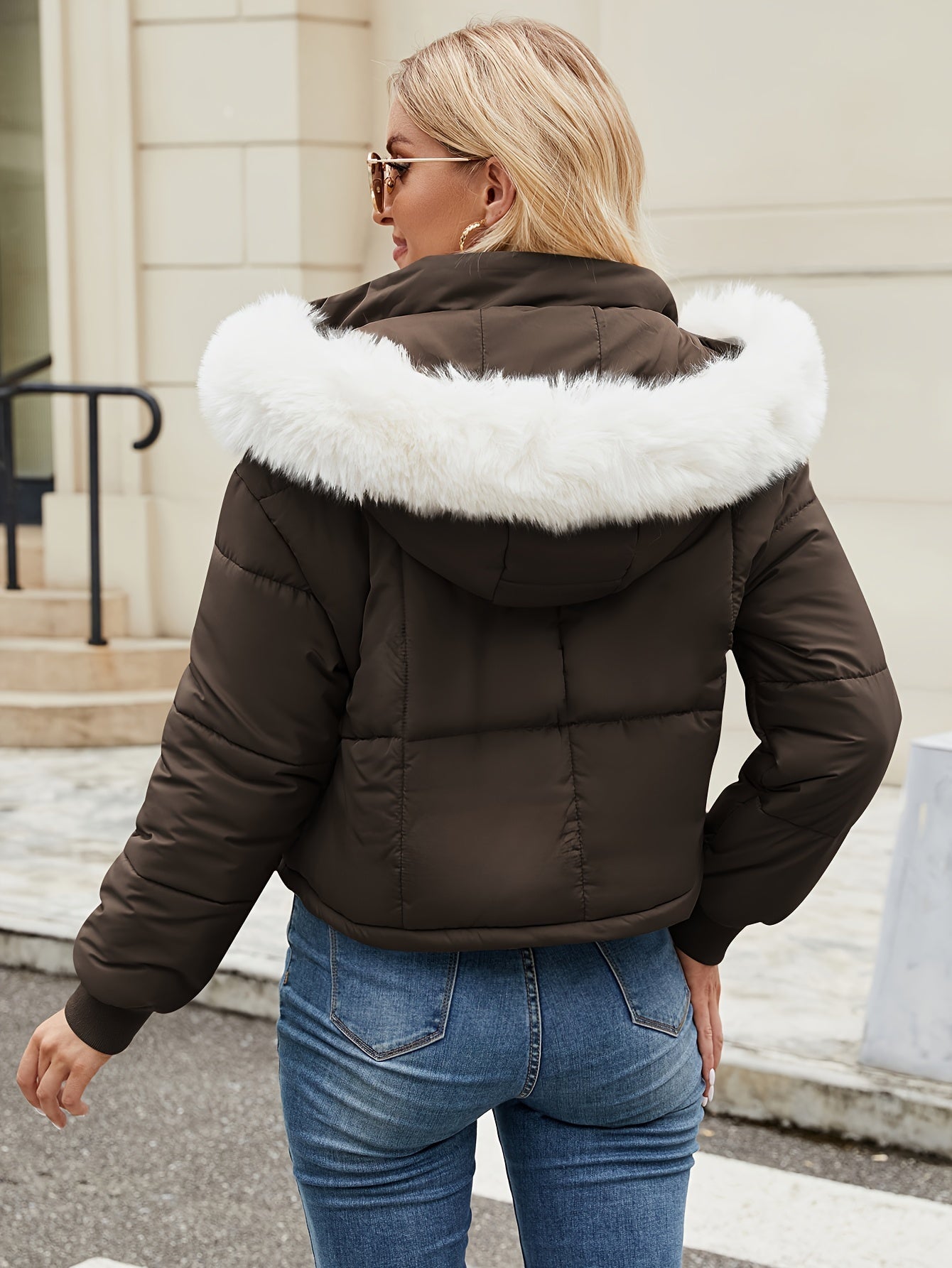 Abrigo de invierno con capucha de piel de lujo Elise