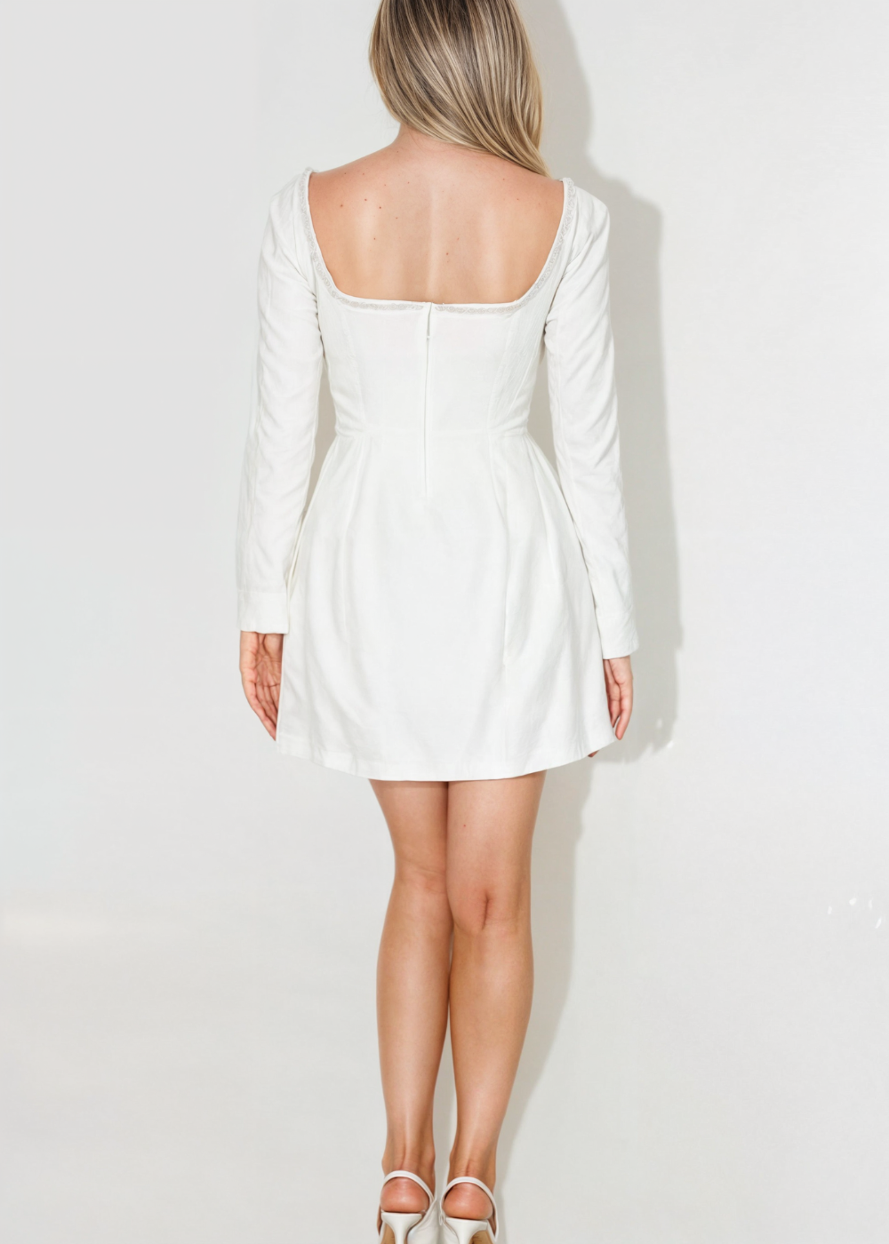 Callie | Parels Mini Dress