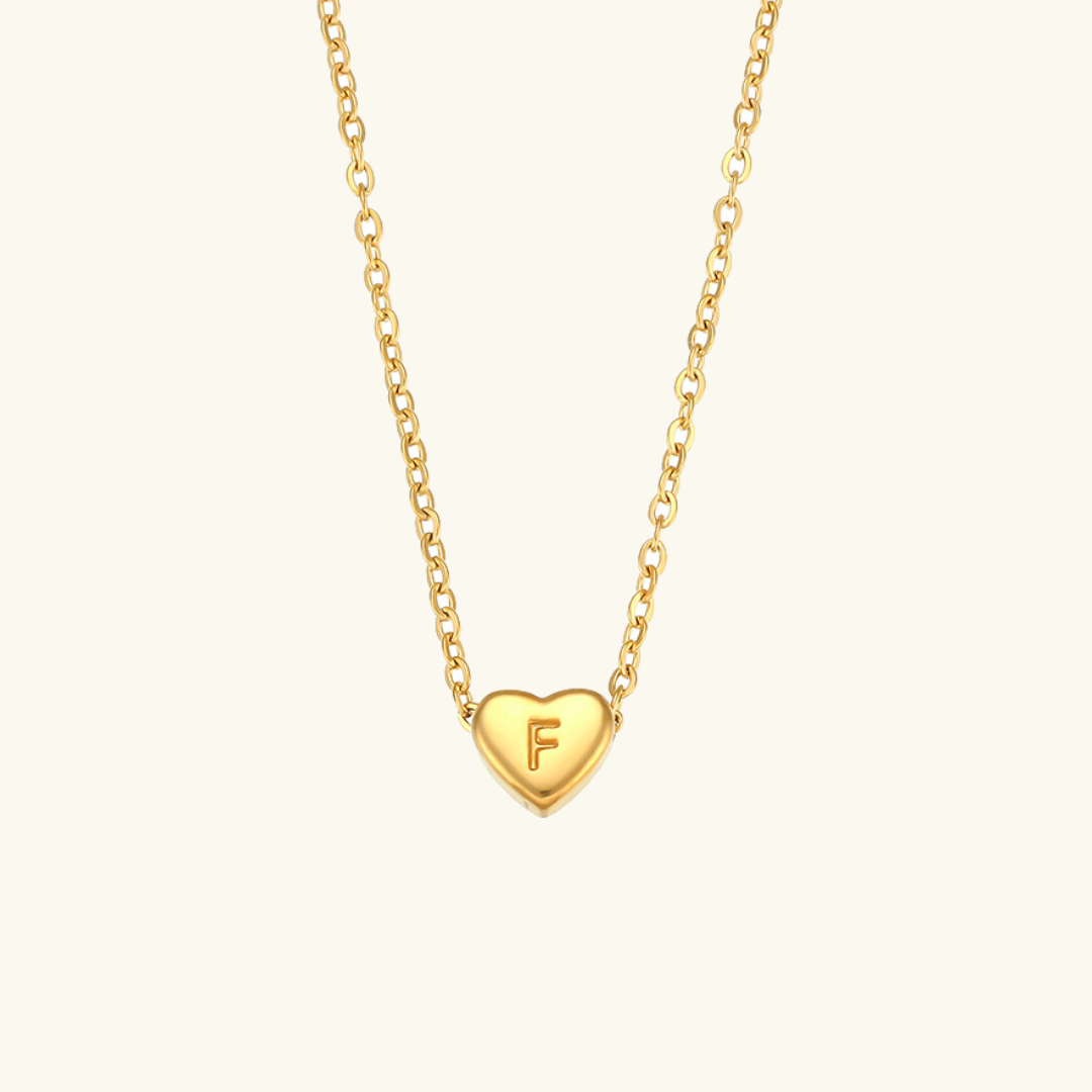 Corazón™ | Collar con colgante de corazón e inicial