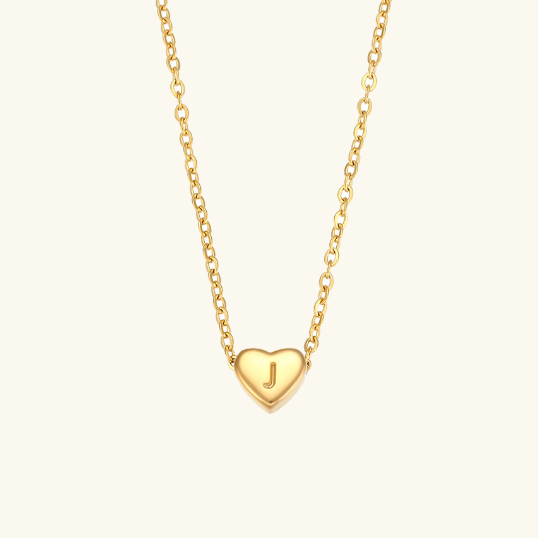 Corazón™ | Collar con colgante de corazón e inicial
