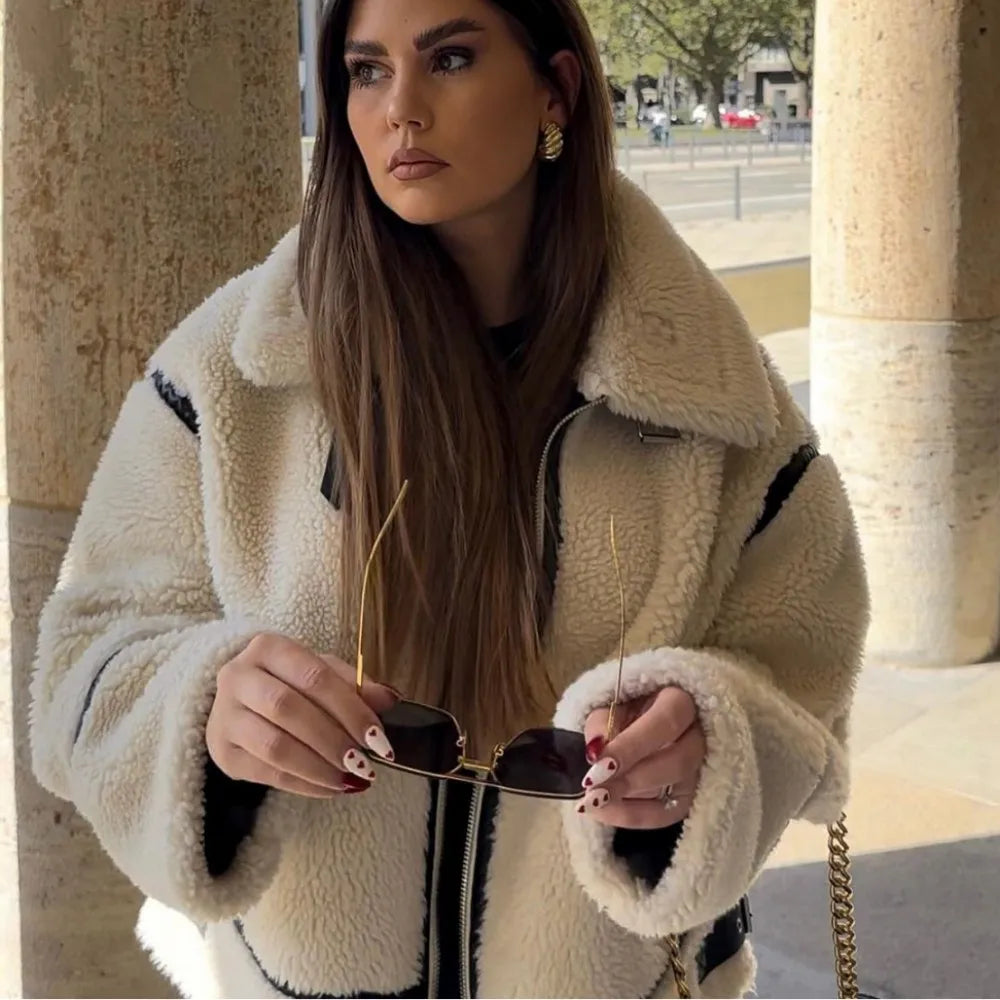 Abrigo de invierno de peluche Isla Luxe