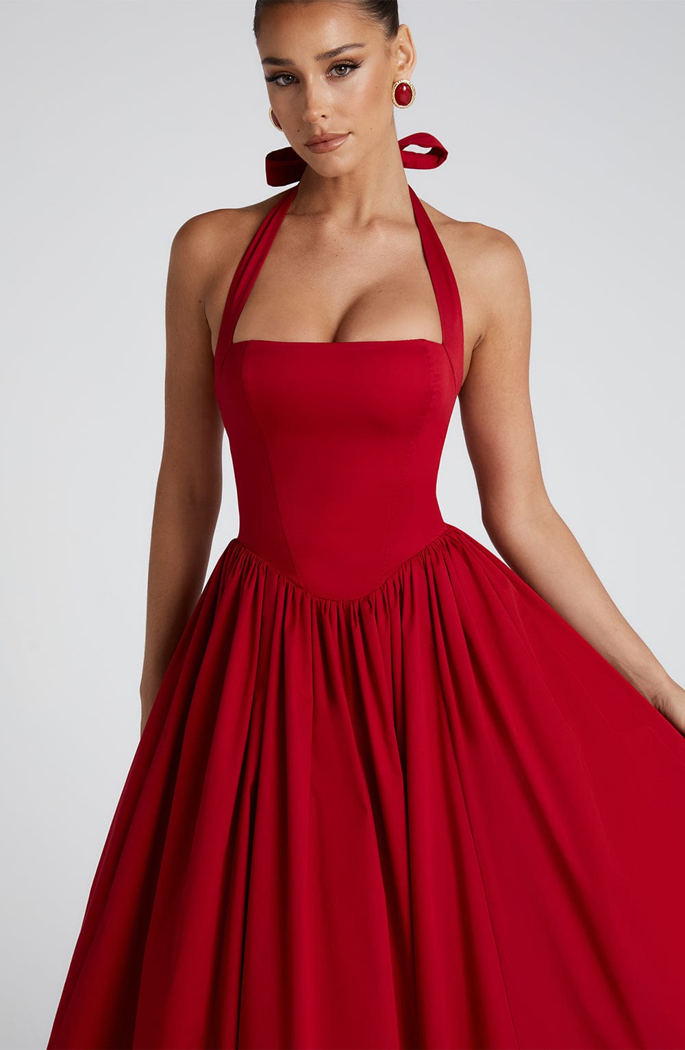 Cressida – Vestido Midi de Elegancia Natural