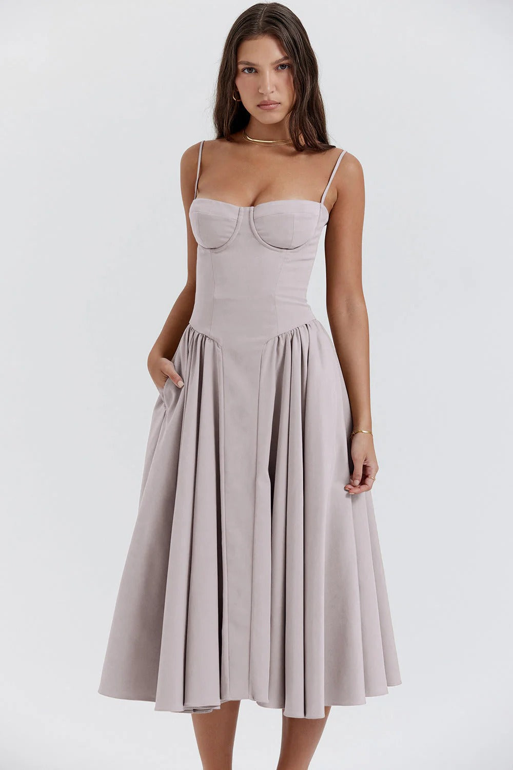 Kiki – Vestido Midi Floral Retro con Cintura Ajustada