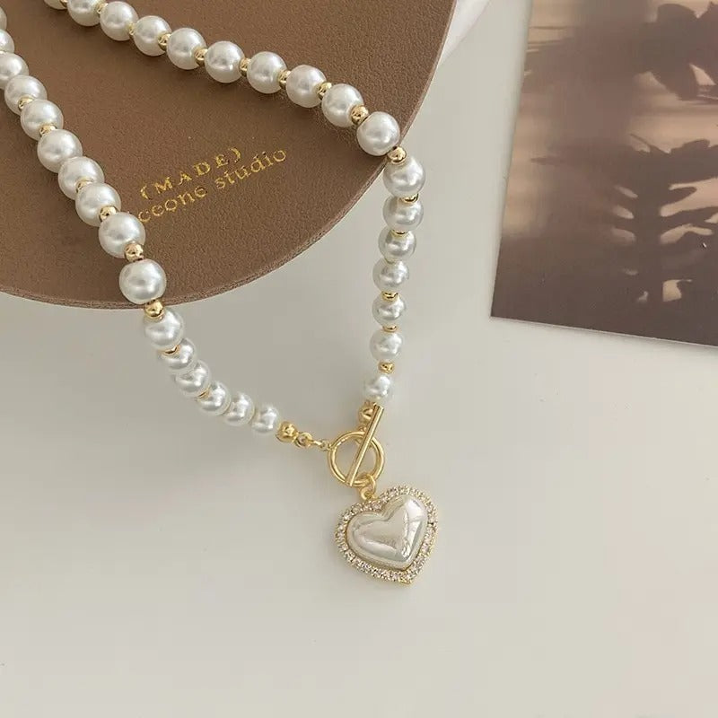 Love™ | Collar de perlas retro