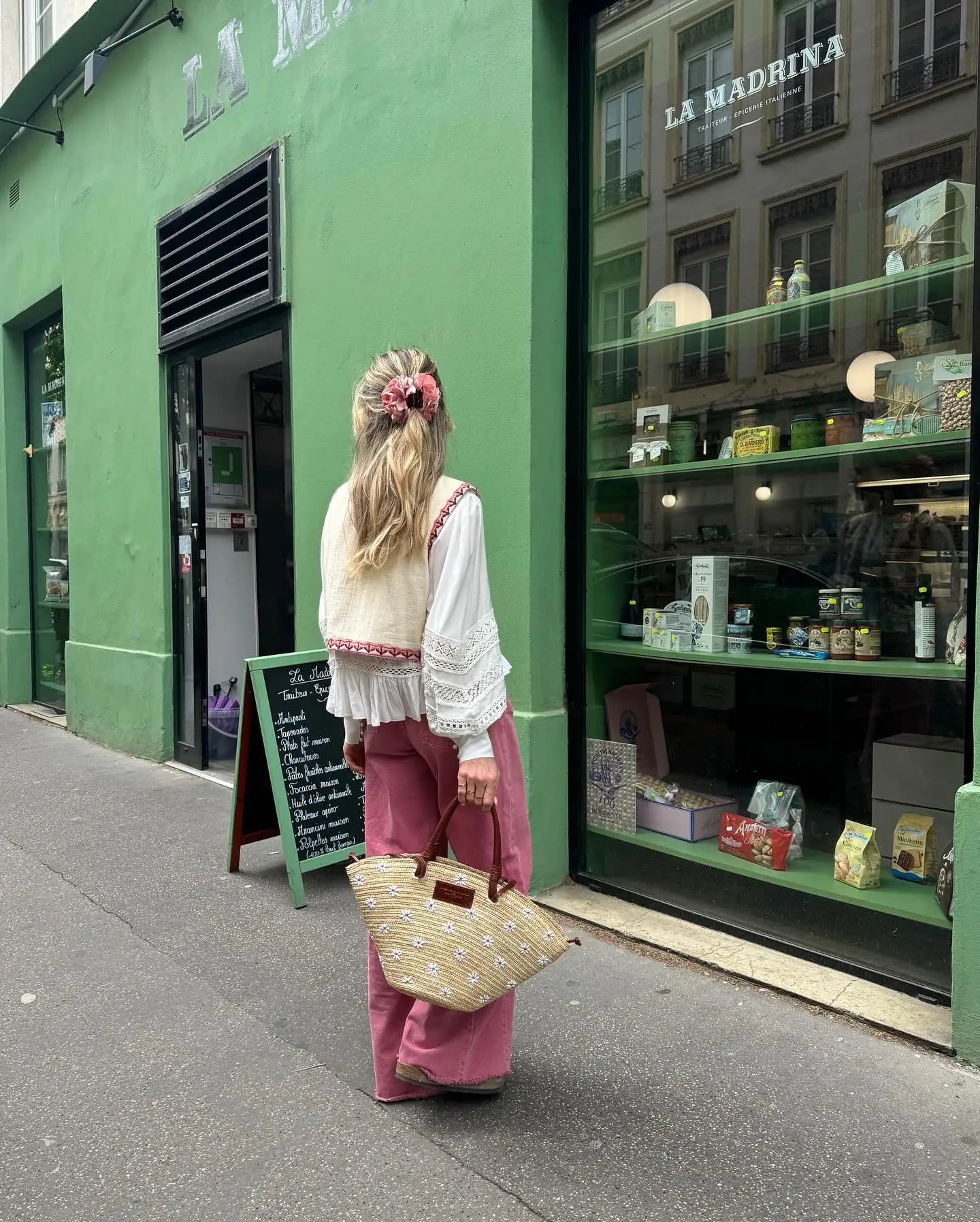 Larissa - Chaleco con estampado floral bordado para mujer