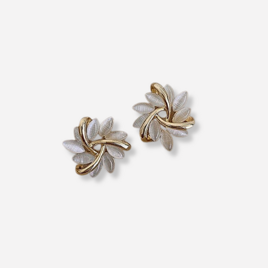 Sonja™ | Luxe Oorbellen met Witte Opaal
