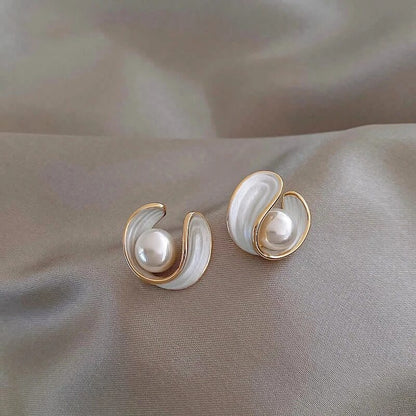 Antoinette™ | Luxe Oorbellen met Witte Opaal