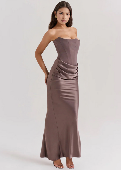 Junio ​​| Vestido largo sin tirantes