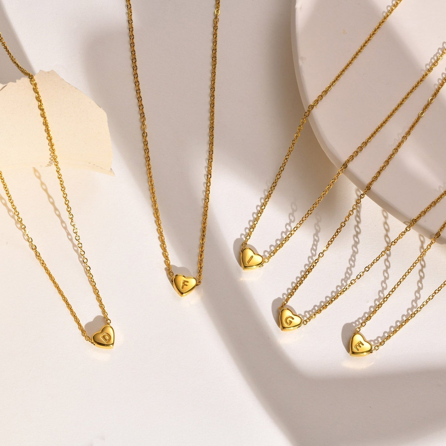 Hart™ | Ketting met Hartvormige Hanger en Initiaal