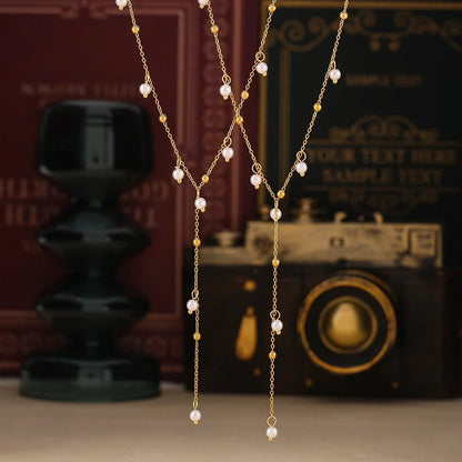 Ania™ | Klassieke Parelketting" can be rewritten as "Ania™ | Tijdloze Parelketting